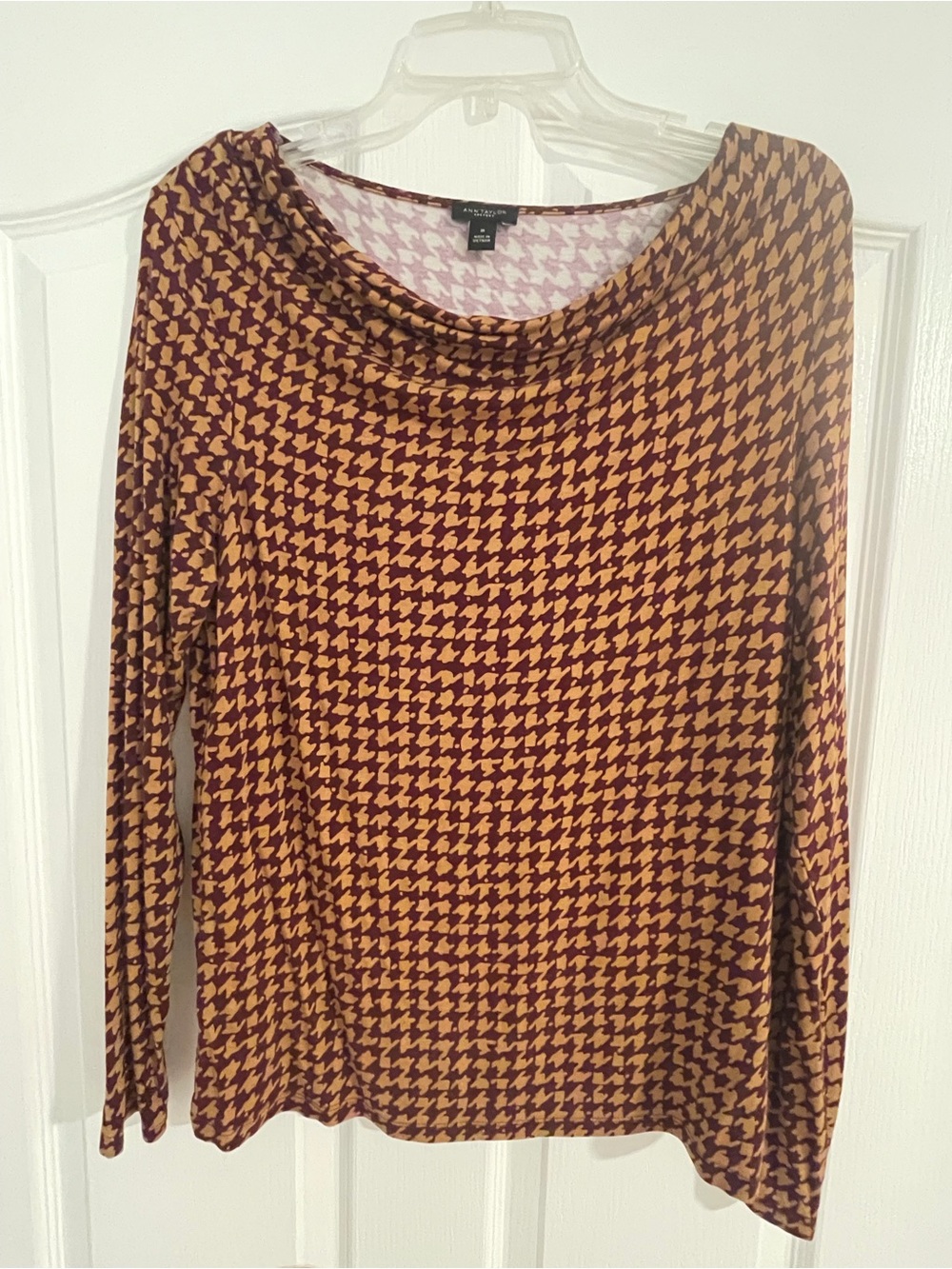 Ann Taylor Mustard and Brown Houndstooth Long-Sleeve Cowl-Neck Top